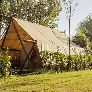 Campeggio Bnatural Glamping Naturista/nudista, Baratti